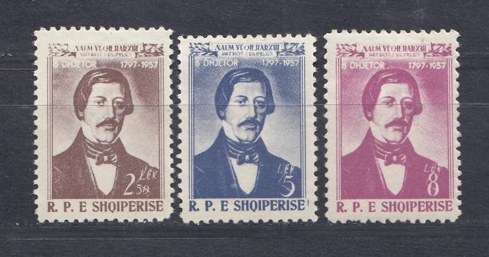 557- 559  Албания 1958 год. Наум Векилхаркши. Писатель. *