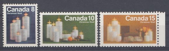 Рождество. Канада .  Рождественские свечи.